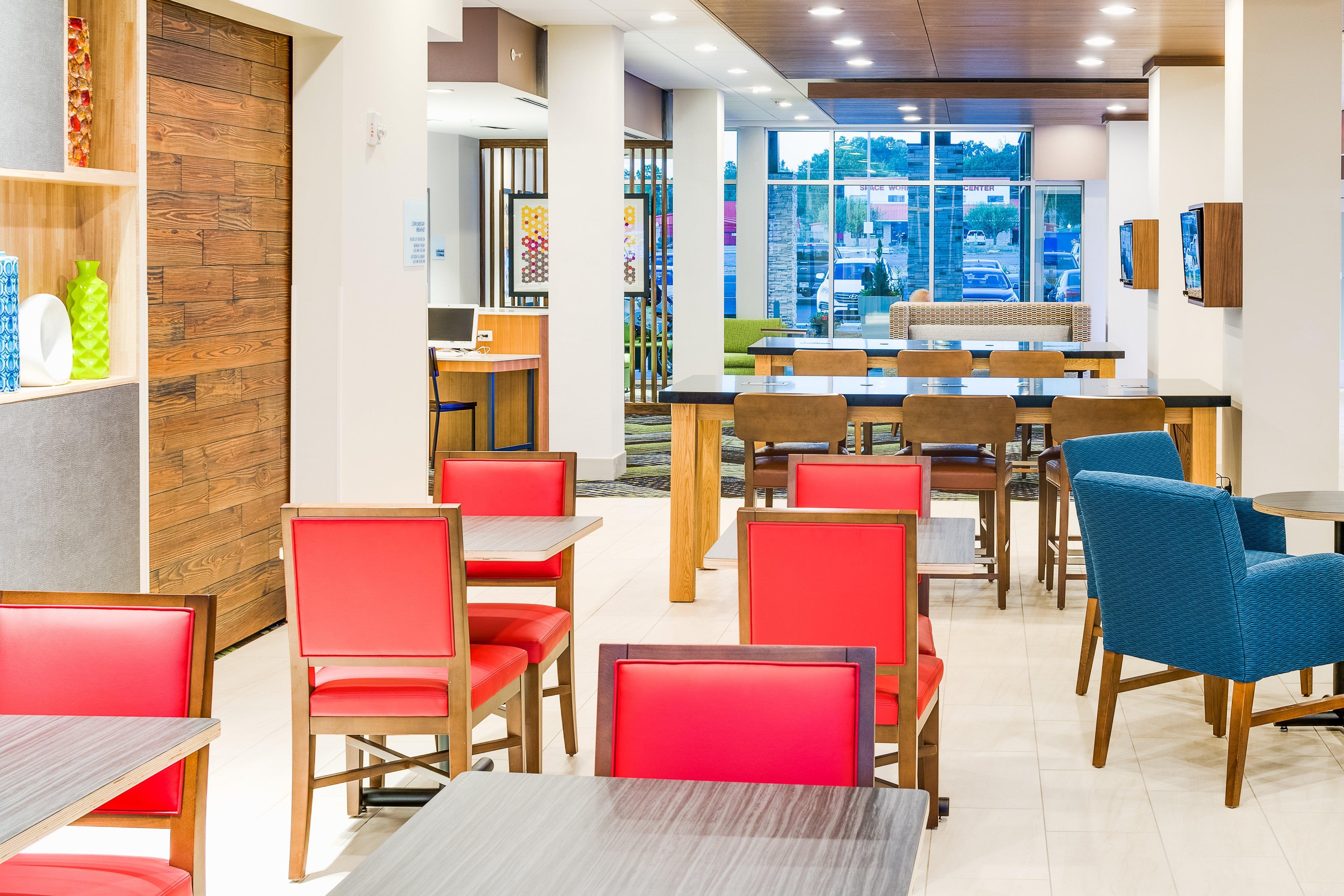 Holiday Inn Express & Suites Russellville By Ihg Kültér fotó
